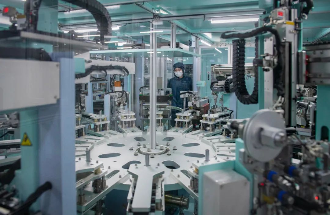 专家论双城④ | 产业能级跃升，可打“三张牌”