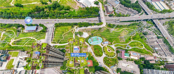九龙坡利用城市边角地开建的社区公园。九龙坡区委宣传部供图