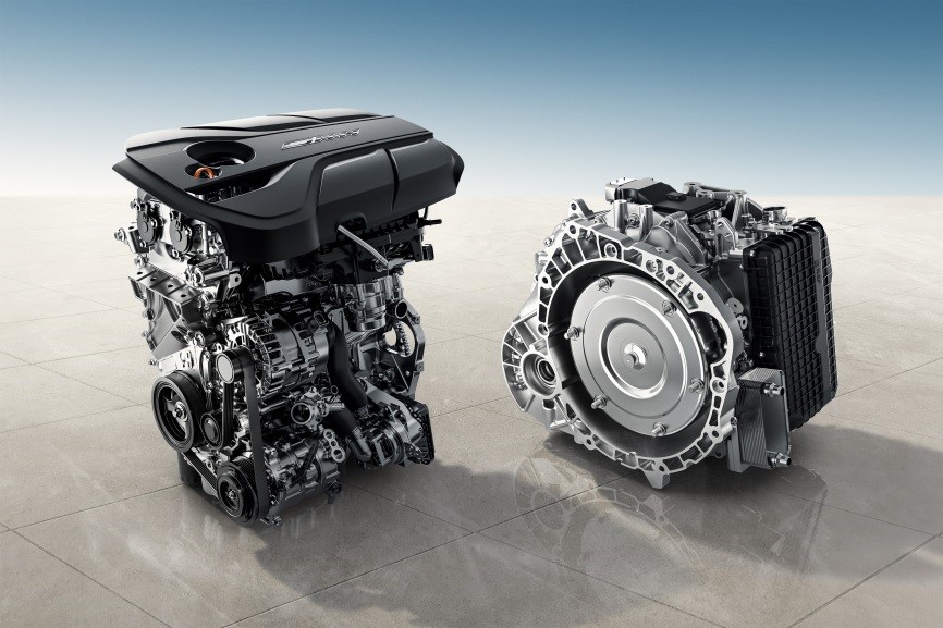 MG7搭载上汽蓝芯第三代2.0T高性能黑标发动机和9速手自一体变速箱。 MG品牌供图 华龙网发