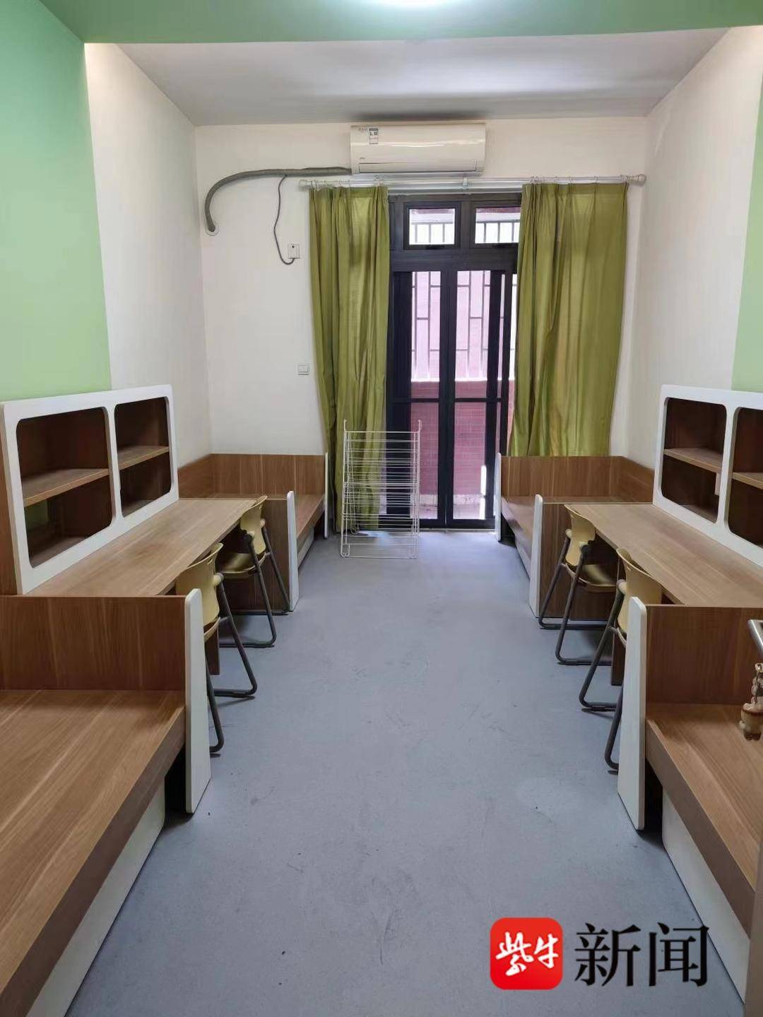 冲上热搜！人大代表建议“趴睡变躺睡”，江苏已有学校安排上了3