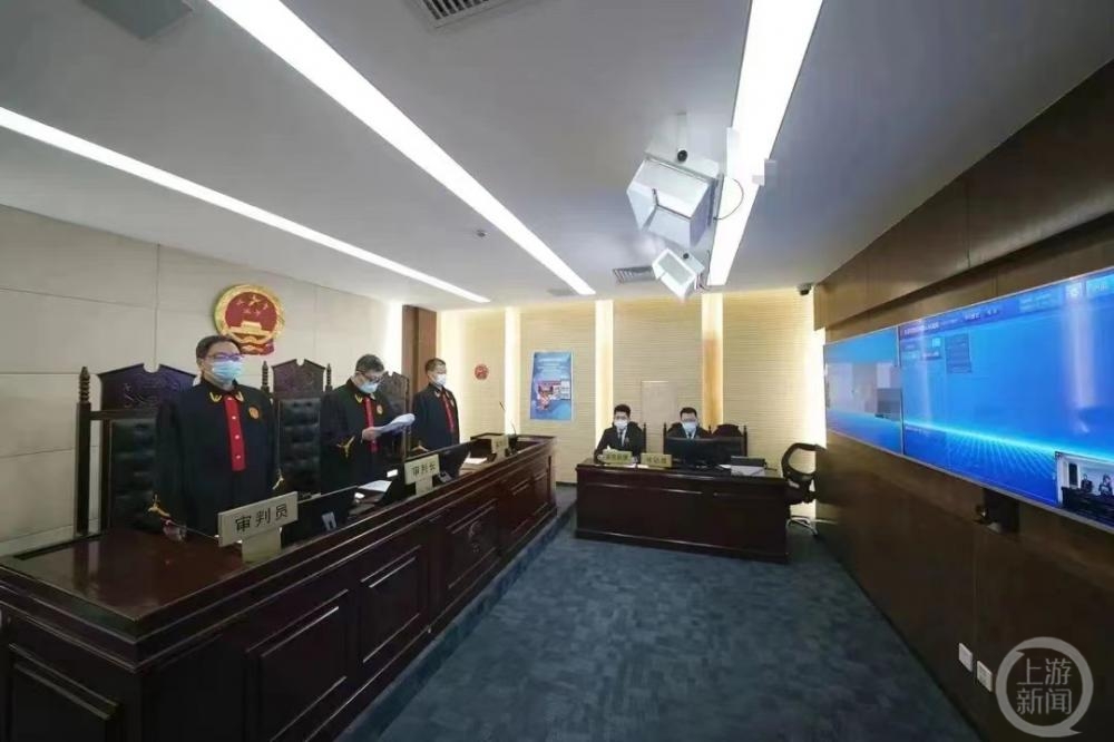 网购瑕疵家具后花千元运费退货卖家不认账，法院判决：卖家要向买家退费1