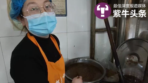 25岁本科女生月薪8000元入职烧饼店：脚踏实地，以后也想开一家店2