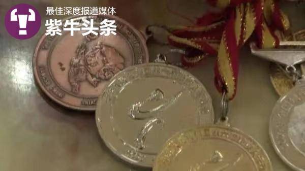 残运会冠军创业开了三家店：教盲人员工开店，让他们也当老板4
