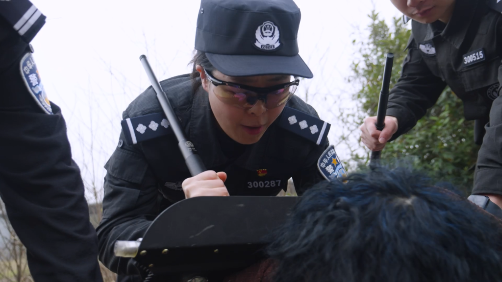 3特警李玥琳在警务实战训练中。重庆九龙坡警方供图