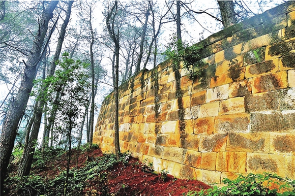 古寨城墙。渝北区文化和旅游发展委员会供图