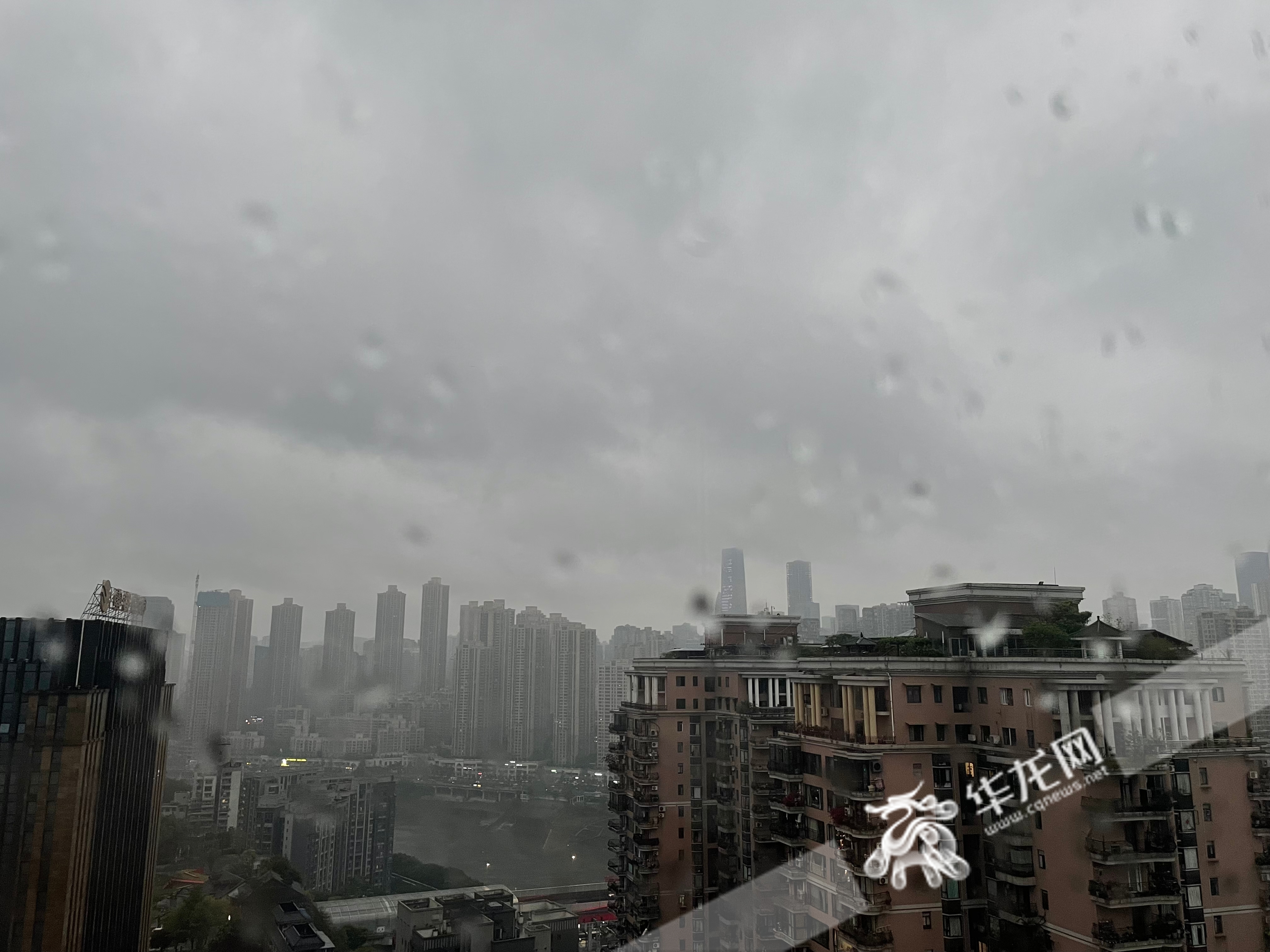 上班路上带好伞！重庆这些地方有暴雨