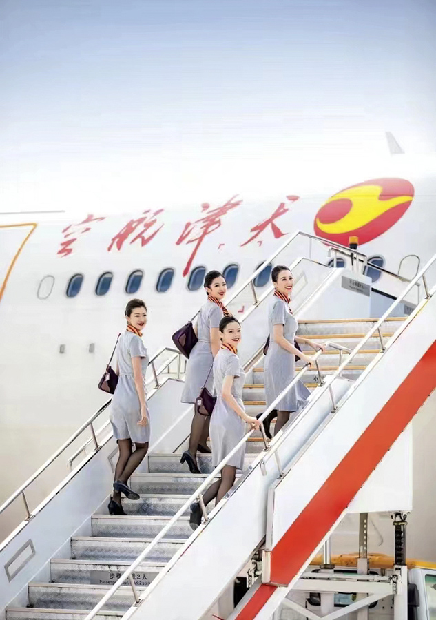 重庆=伦敦航线是天津航空在重庆恢复的首条洲际航线。受访者供图