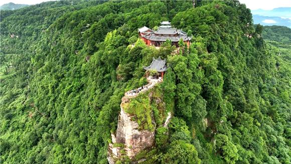 1古剑山。通讯员 孙治波 摄