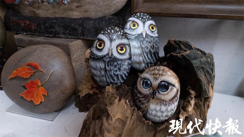 痴迷在石头上画画，小卖部老板娘成非遗传承人4