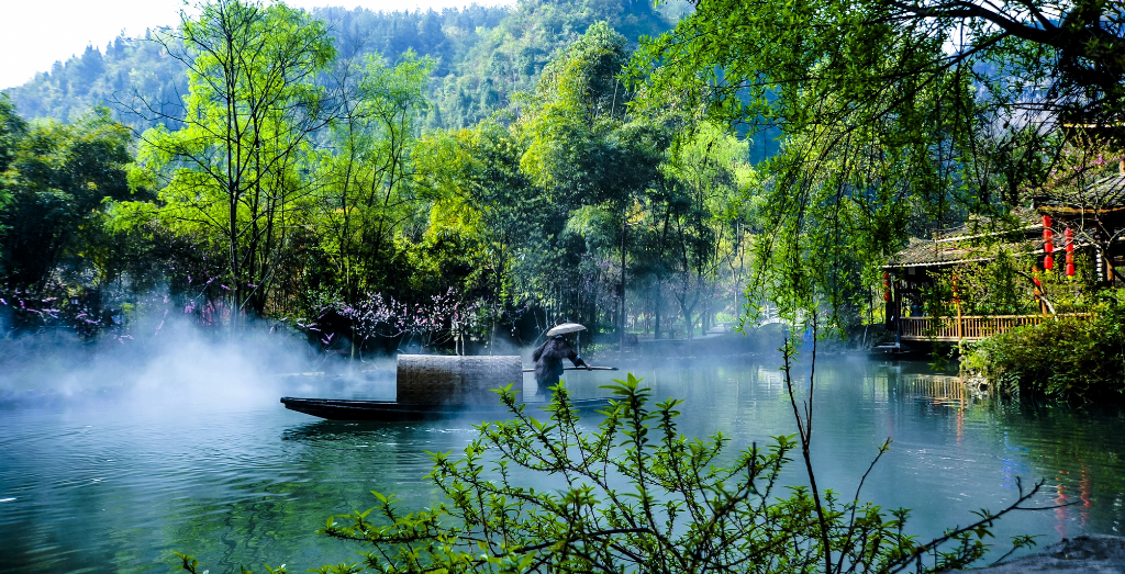 The enchanting scenes of peach blossoms in Youyang. (Photo provided by the Chongqing Municipal Culture and Tourism Development Commission)