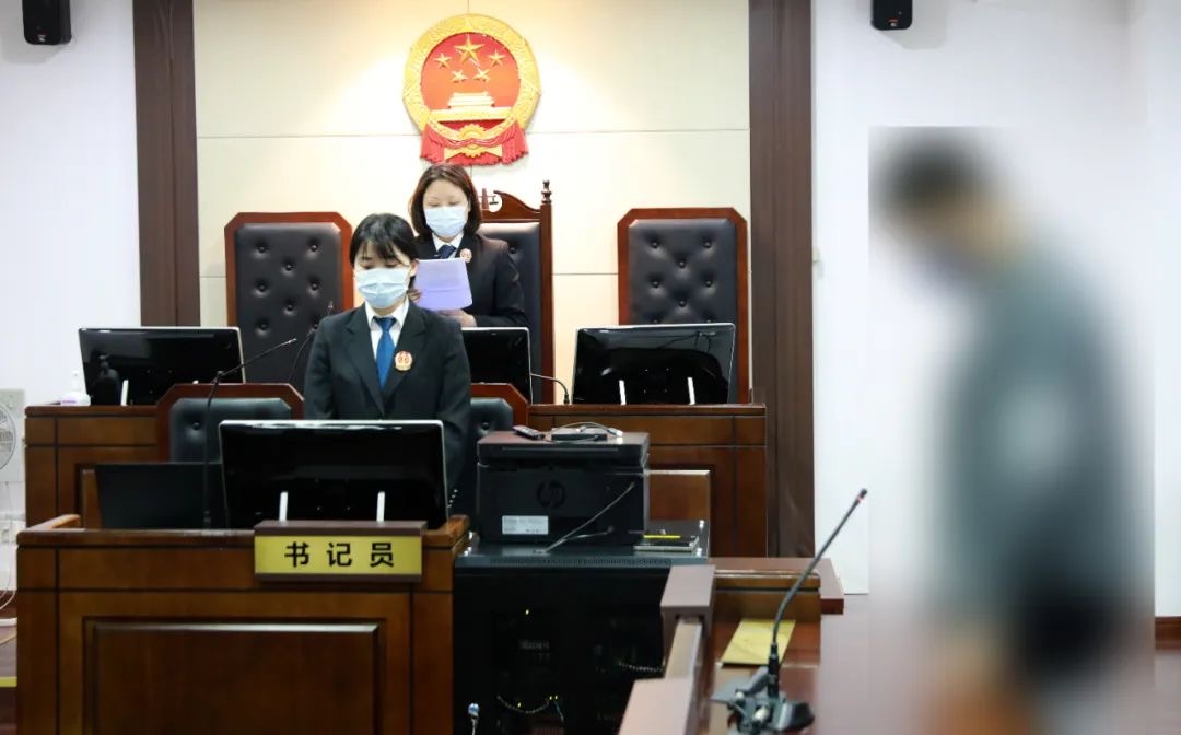 有父亲离婚后私藏孩子，有父母离婚都不想要孩子，法院这样判1