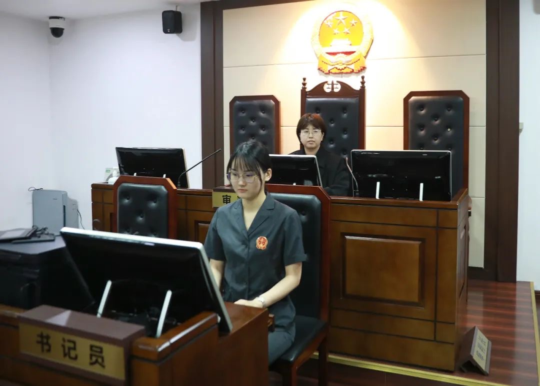 有父亲离婚后私藏孩子，有父母离婚都不想要孩子，法院这样判2