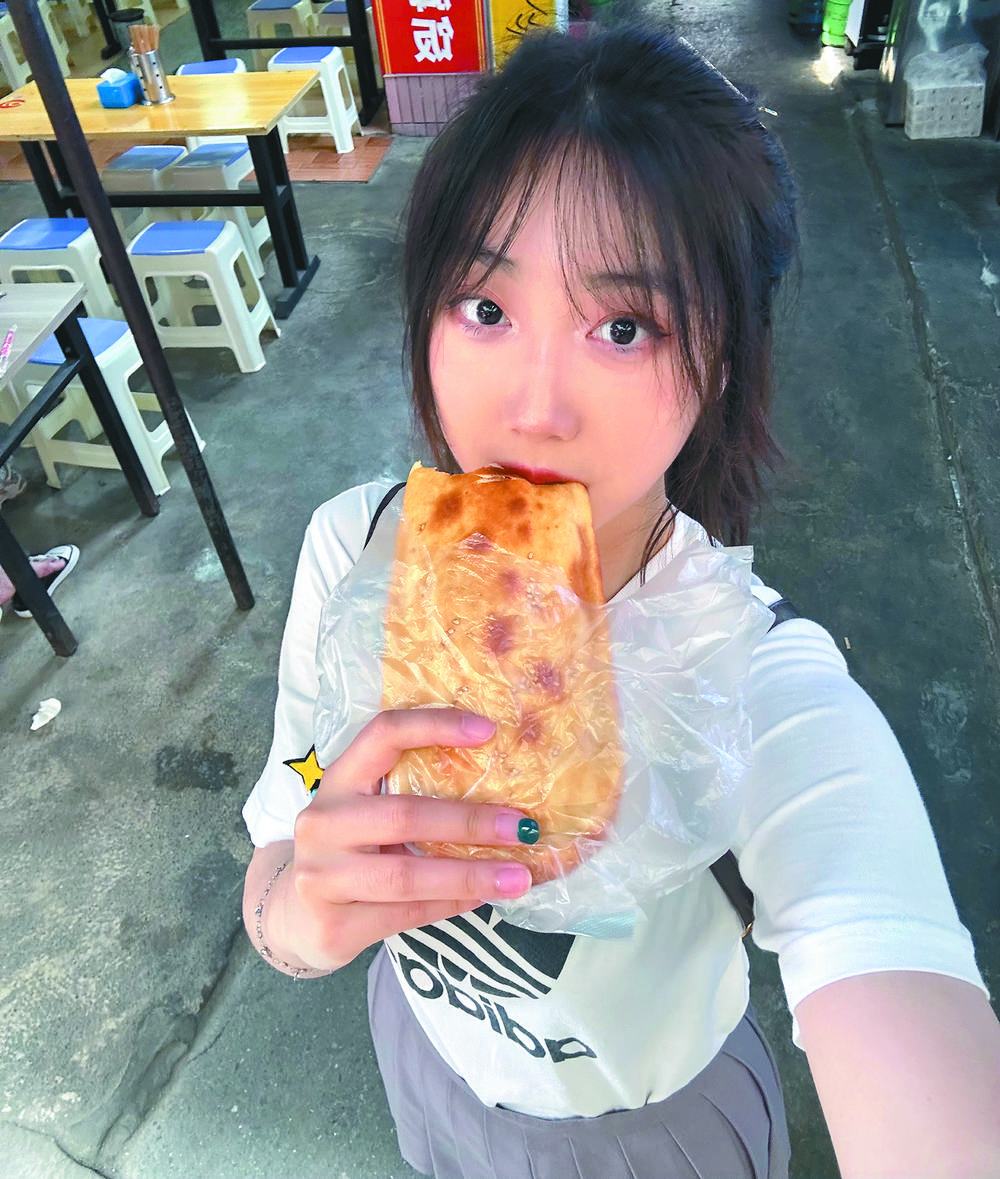 大学门口美食街 49.5元吃到扶墙出1