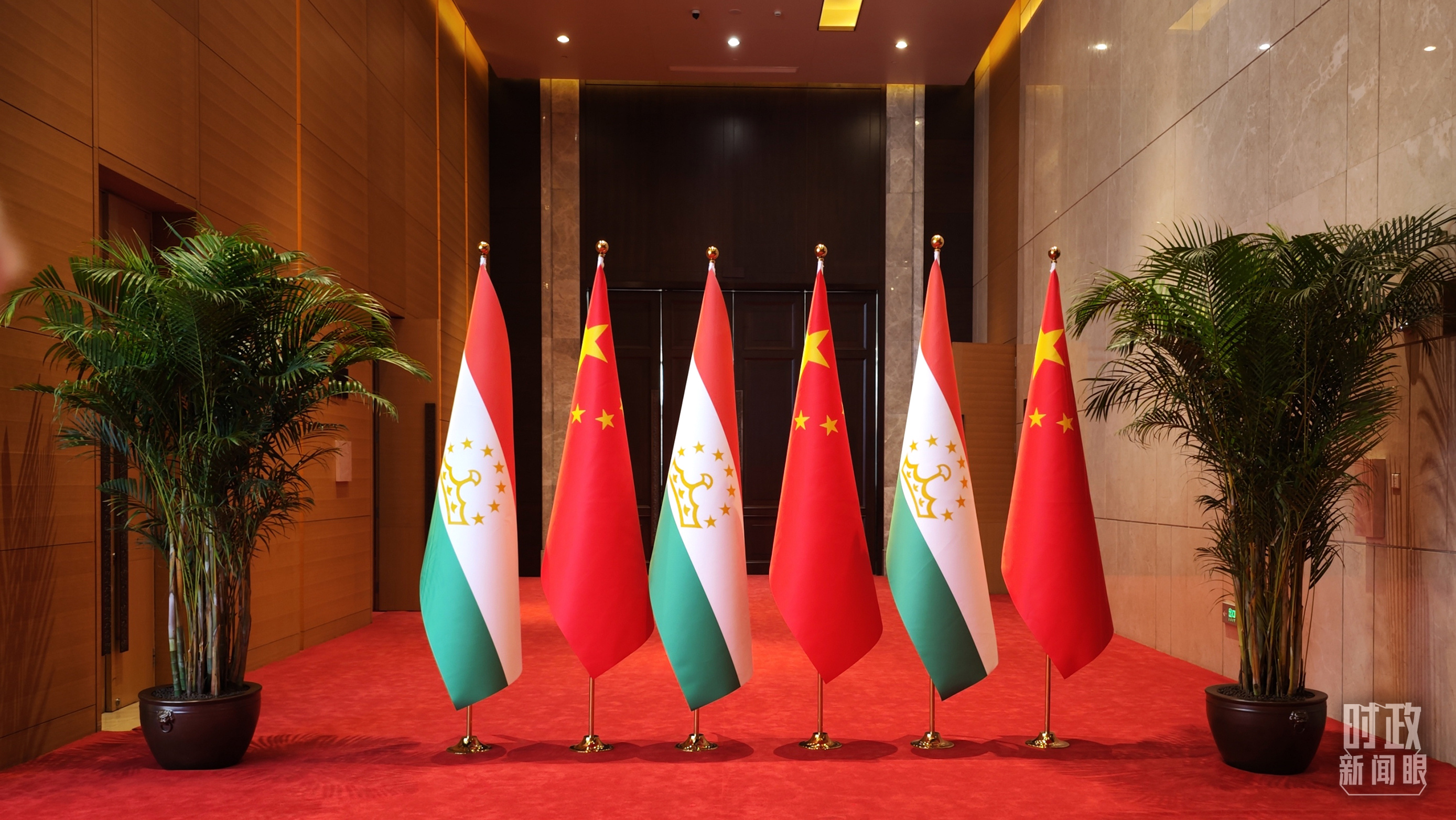 时政新闻眼丨中国－中亚峰会大幕开启，习近平同五国元首谈了什么？11