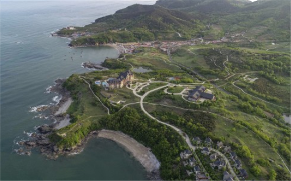 这是5月18日拍摄的广鹿岛一景（无人机照片）。新华社记者 龙雷 摄