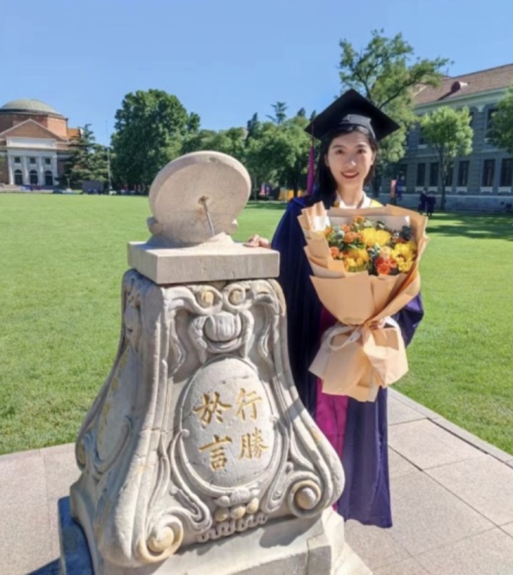清华学霸获世界小姐两项冠军！这位来自浙江的姑娘，想打破人们对理工科女生的偏见