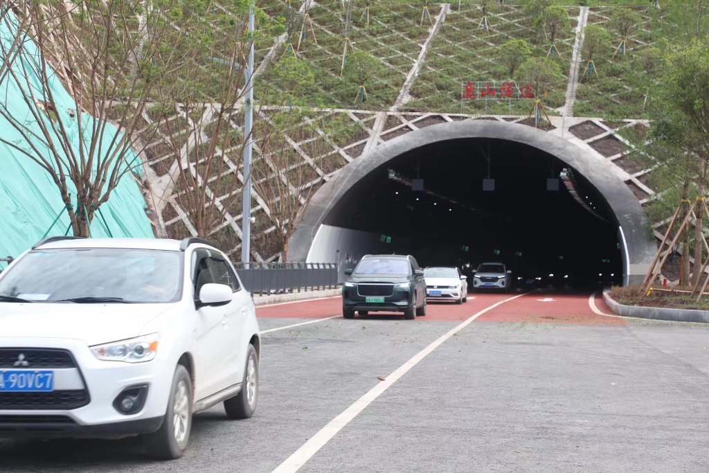 渝北区又一条超千米城市公路隧道。中交二航局供图
