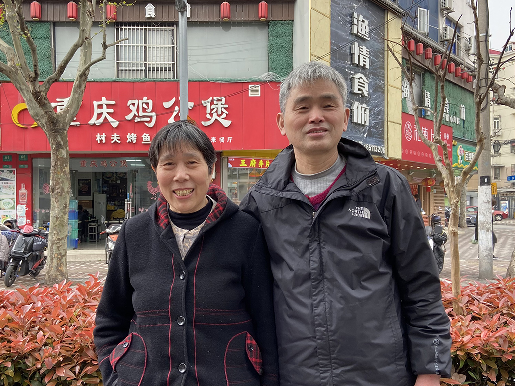 路边摆摊：热闹与辗转的四十年1