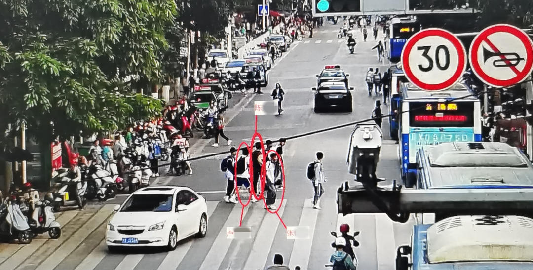 “四川一中学学生打架致1死” 官方回应：系琐事引起冲突，未发现校园霸凌