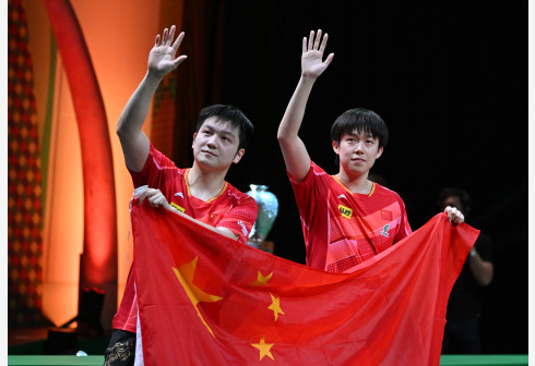 乒乓球——世乒赛：樊振东/王楚钦男双夺冠
