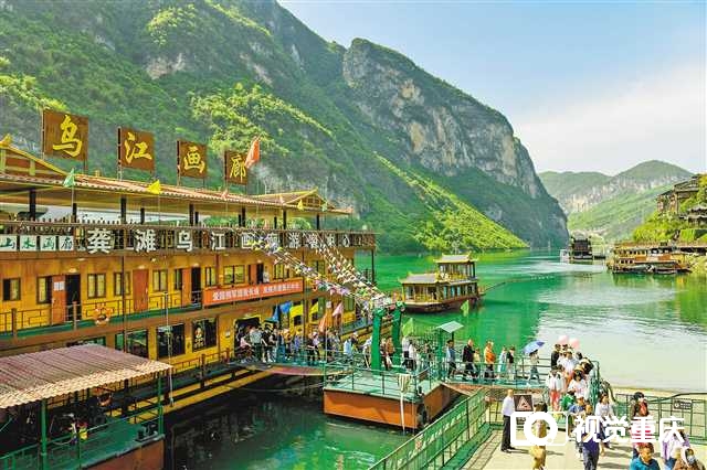 各大景点人气满满3