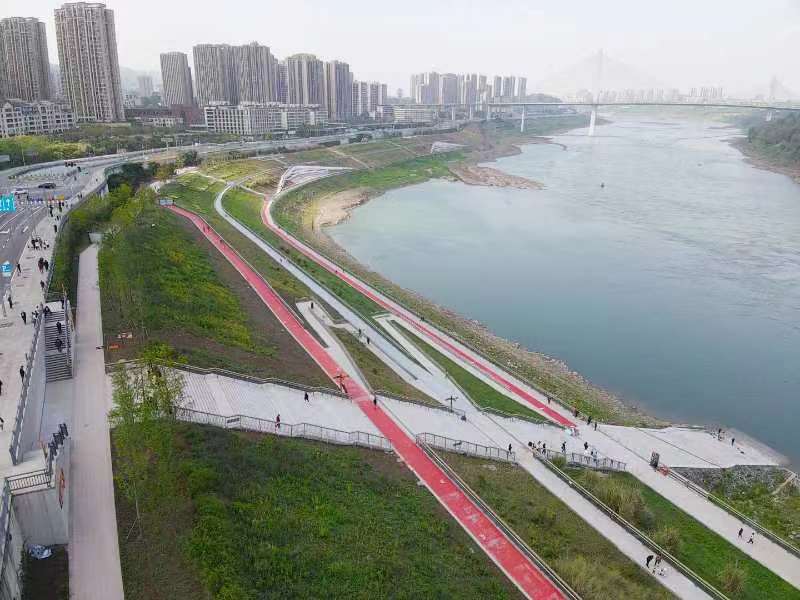 重庆磁器口滨江片区特钢码头段预计6月底完工。重庆市住房城乡建委供图