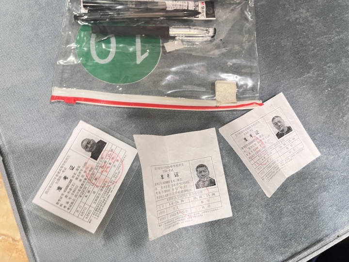56岁高考“钉子户”梁实：即将考第27次，不懂大学有啥专业5