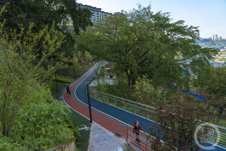 上新啦！重钢崖线山城步道二期建成投用 串起义渡公园和工业博物馆2