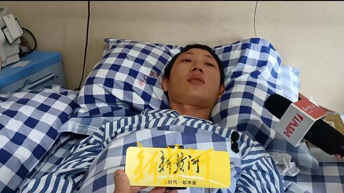 跳桥救人小哥彭清林：我只是做了一件小事，大家给我的太多了、太重了1