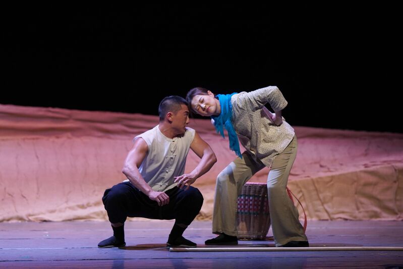 三卷本百万字《平凡的世界》浓缩为2.5小时青春版话剧,“高穷帅”戳中泪点7