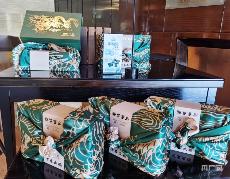 记者调查丨“鲍鱼粽”“人参粽”一盒逼近千元 高端酒店成“天价粽子”重灾区3