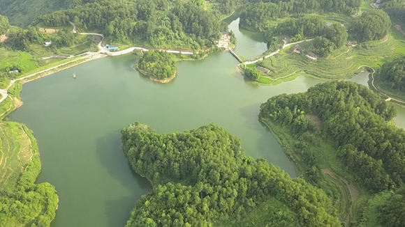 大僚湖全景