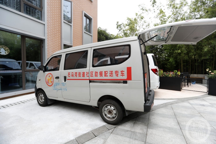 让老人在“家门口”吃好饭！8月底前 重庆各区县至少建成1家老年食堂2