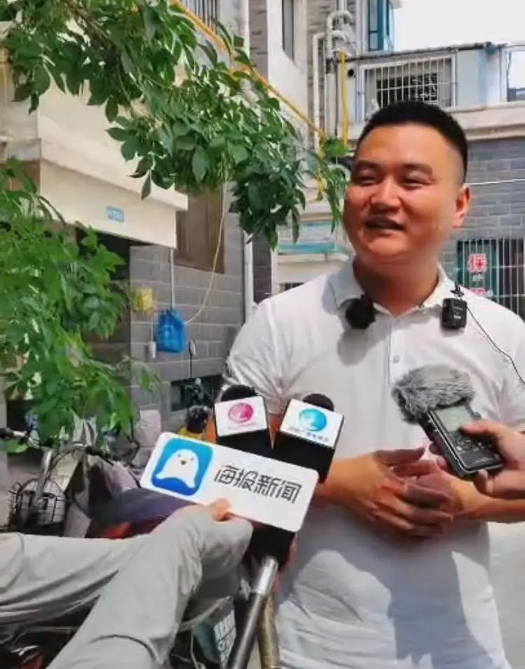 山东退役武警火灾中救下孩子，家长：做孩子干爹吧2