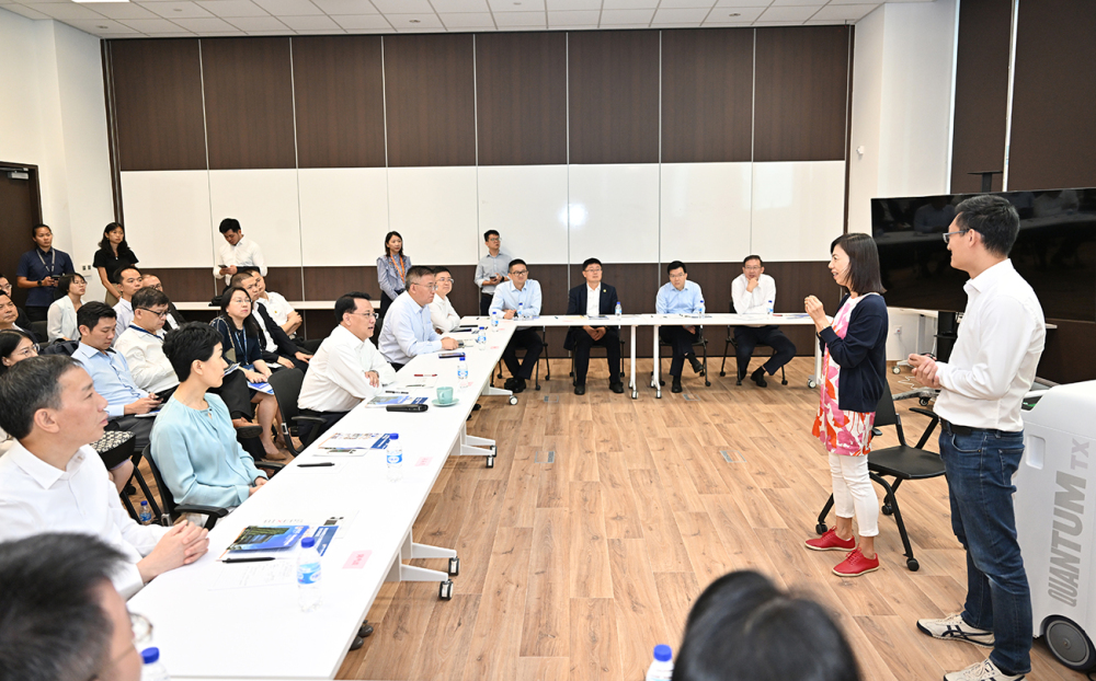 国际陆海贸易新通道区域合作论坛举行 坚持共商共建共享 深化中新互联互通 袁家军作主题演讲 杨莉明等致辞并出席相关活动8