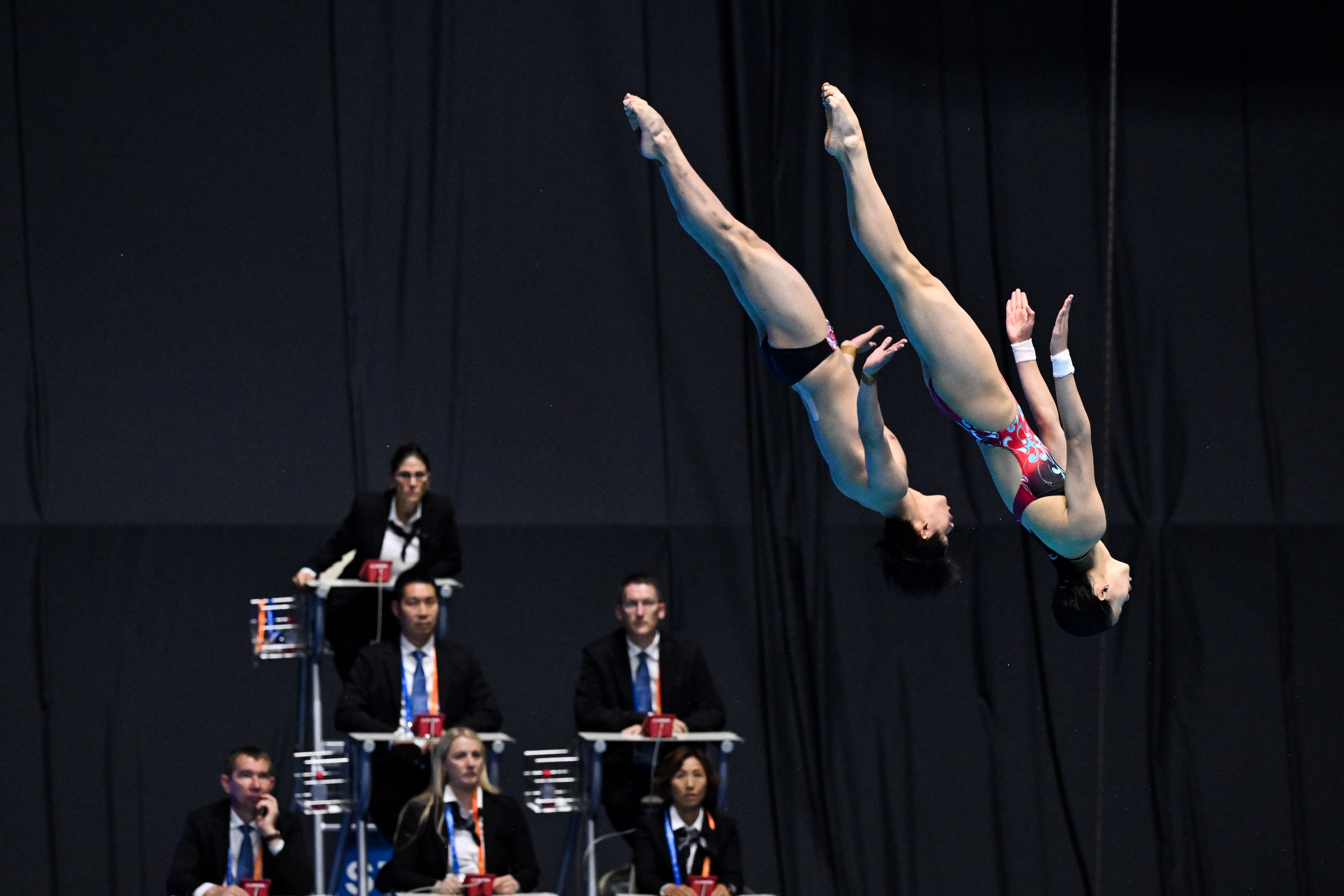 跳水第12金！朱子锋/林珊获得混双三米板冠军2