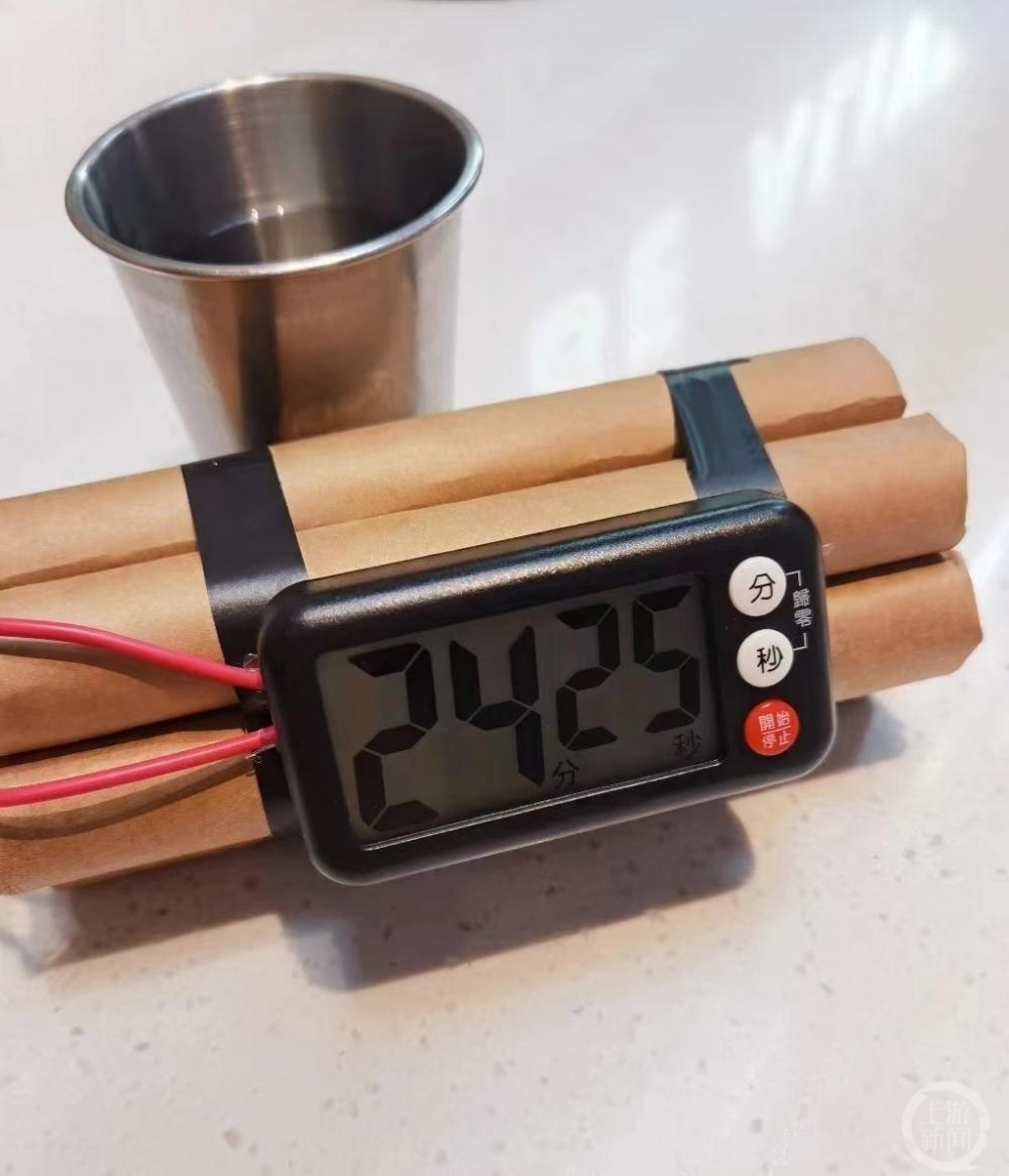 上海一烤鱼店用“定时炸弹”倒计时，店方：有整改想法2