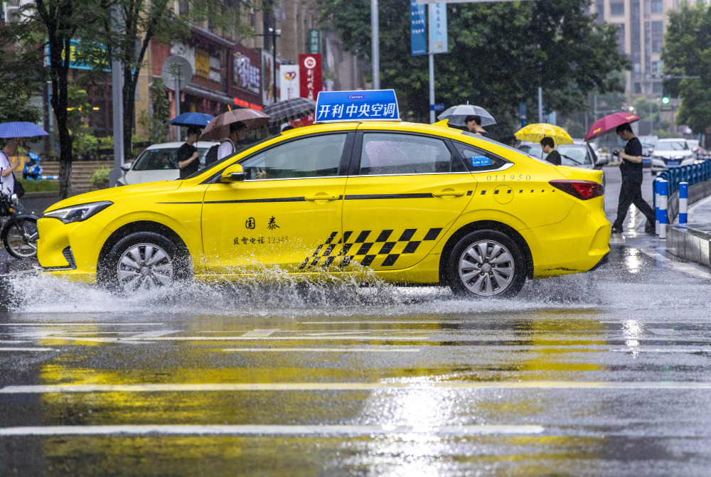 图集|重庆再迎强降雨10