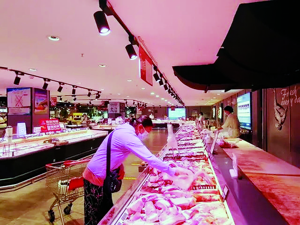淘宝商家最高月销4000+ 品类繁多“多红多白都可以调” 给食材美颜的“生鲜灯” 12月1日起禁用