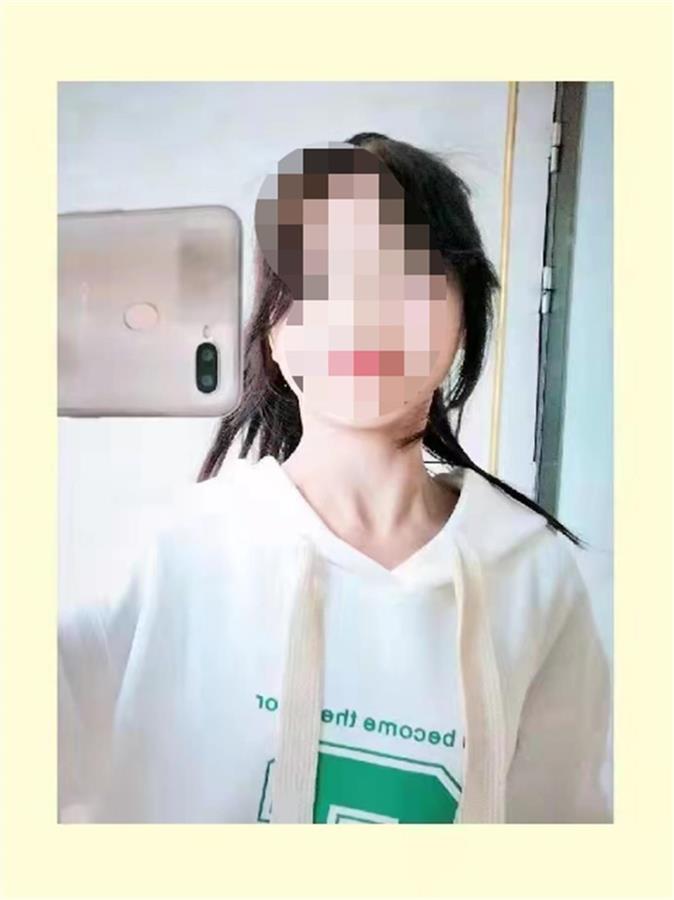 被巨石砸中的“渝A97G82”：6名遇难者中有人刚过15岁生日，有人和哥哥的通话被永远中断5