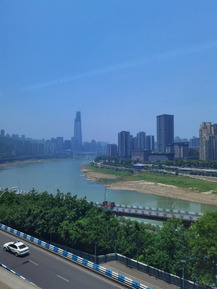 百年党红色足迹一一重庆周公馆2