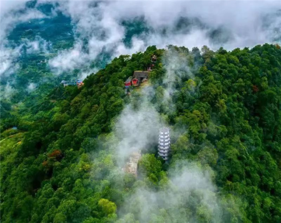 1圣灯山。资料图