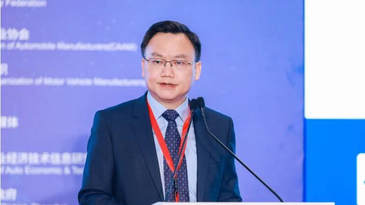 上海市经济信息化委副主任汤文侃。 组委会供图 华龙网发