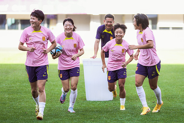 中国女足今天出征世界杯:忘掉亚洲冠军,此行我们是挑战者1