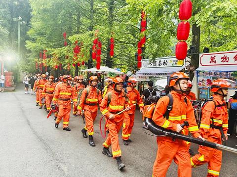 森林防火带装巡护。记者 杨安迪 供图