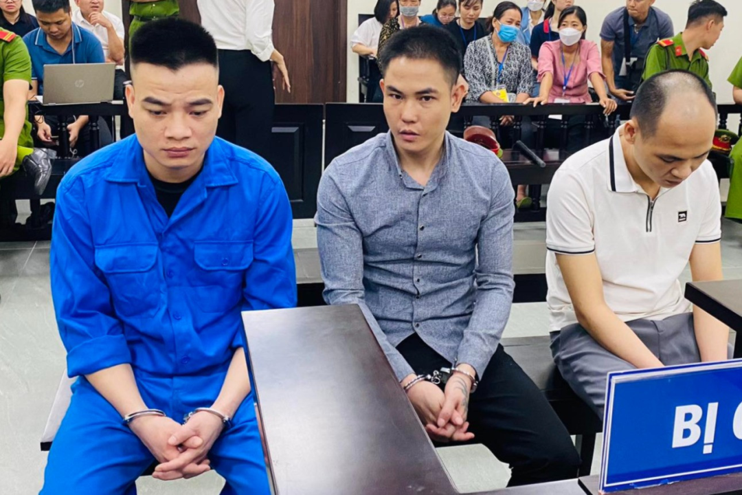 中国男子赴越南工作惨遭囚禁，被拔掉14颗牙齿