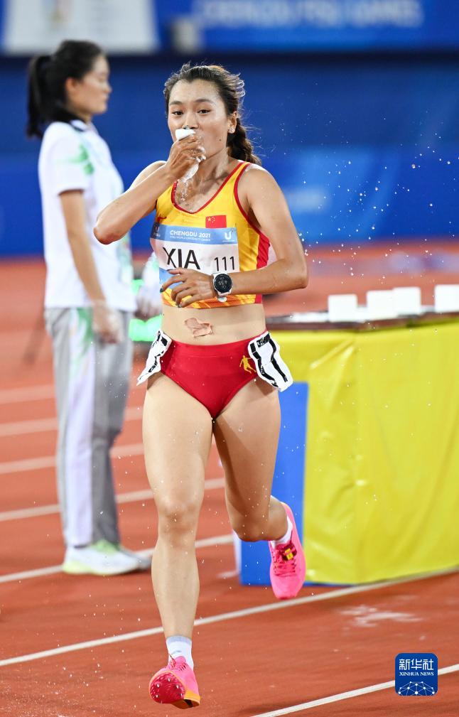 成都大运会丨田径——女子10000米：夏雨雨夺冠8