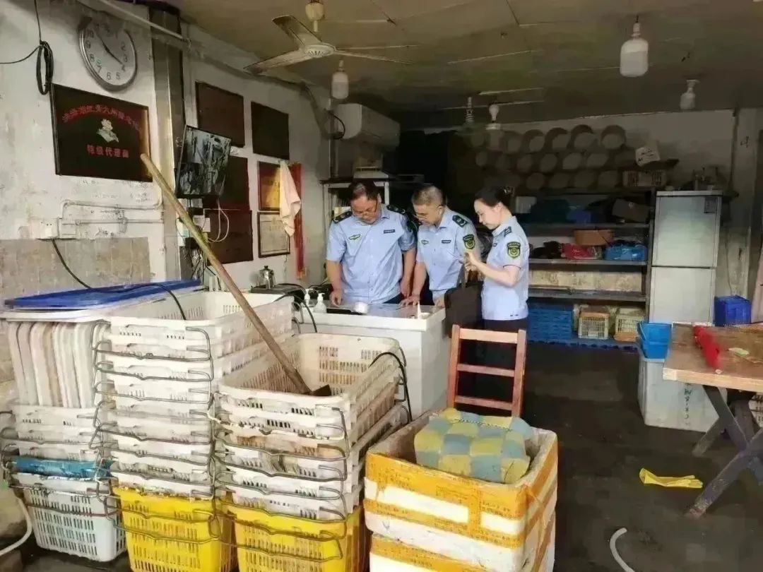 南京“菜篮子”流出死龙虾？官方通报：涉事公司停业整顿6