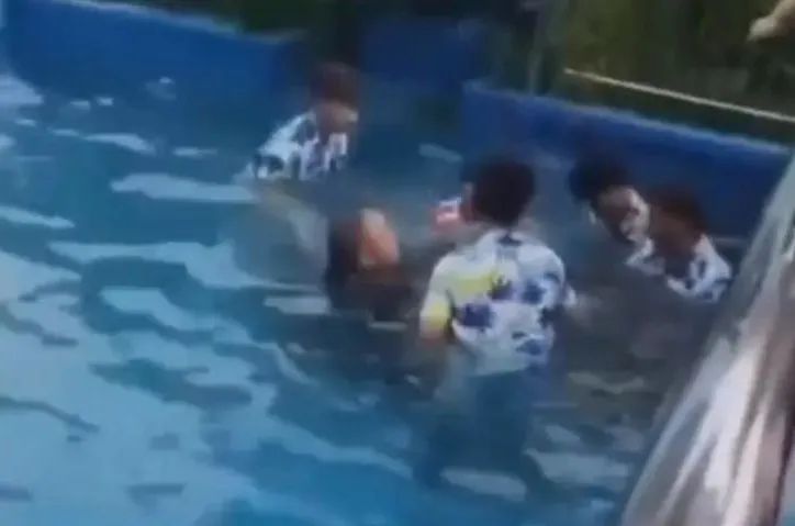 湖南一景区游客被吸入水上乐园排水口身亡，当地：是工作人员2