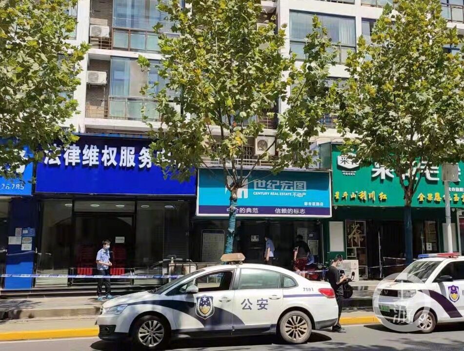 武汉枪杀律师案主犯被判死刑后上诉 另有4人被控买卖枪支